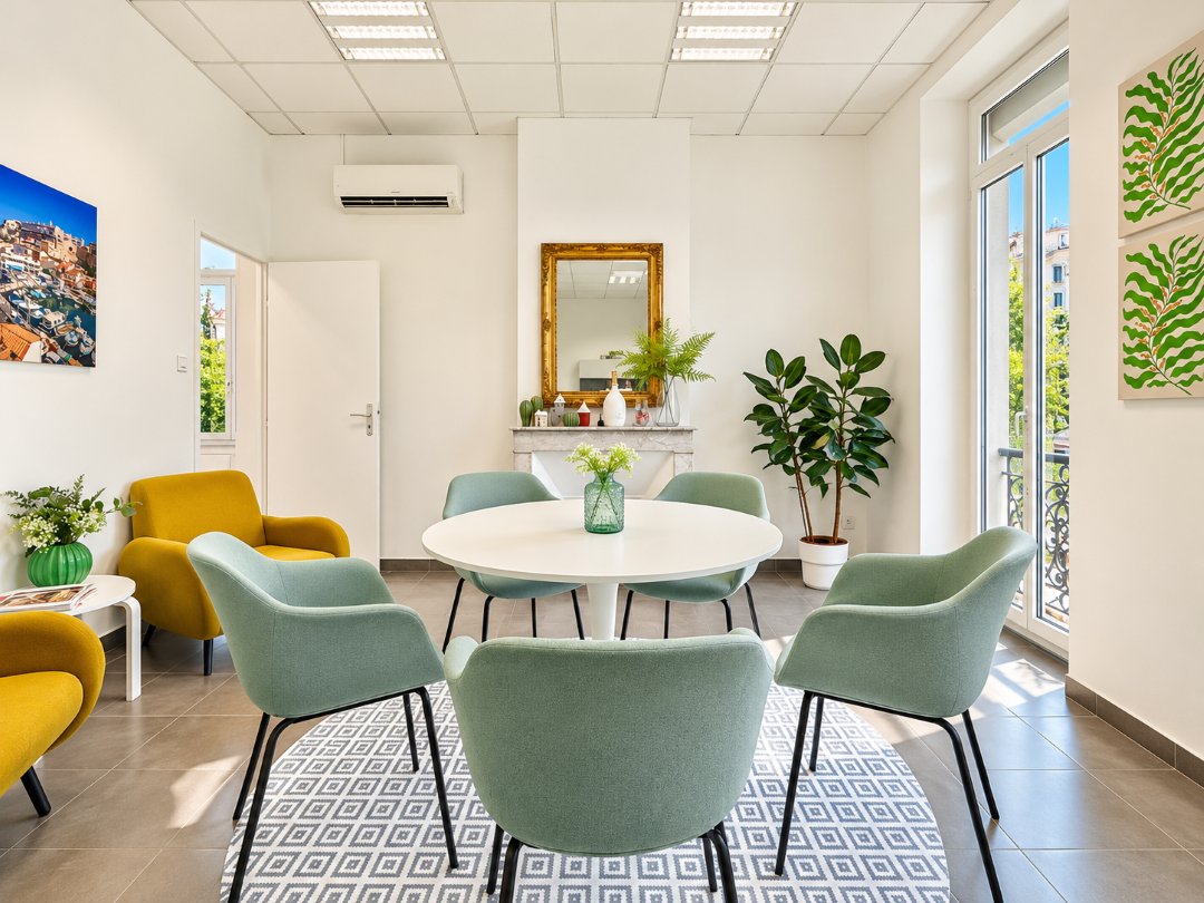 &Eacute;quipe de La Bastide Immobili&egrave;re au service des projets immobiliers &agrave; Marseille